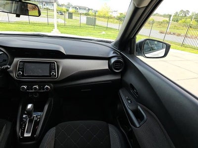 2020 Nissan Kicks S