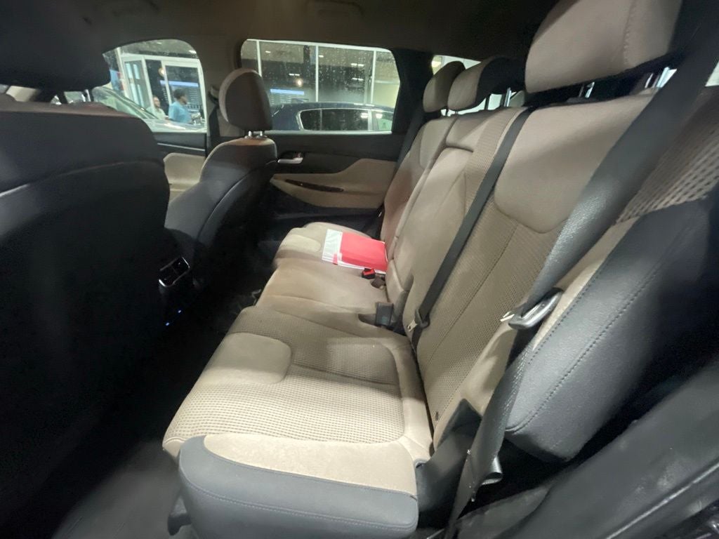 2022 Hyundai SANTA FE SE