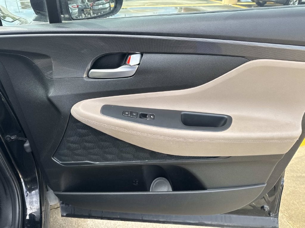 2022 Hyundai SANTA FE SE