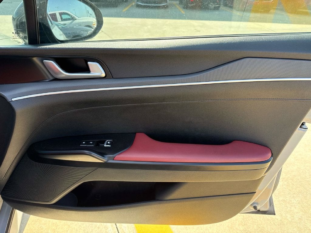 2023 Kia K5 GT-Line