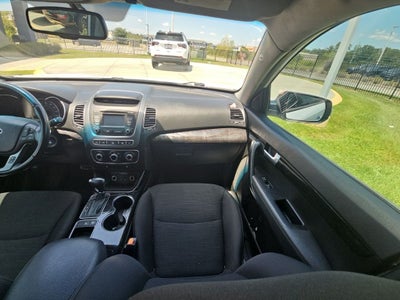 2015 Kia Sorento LX