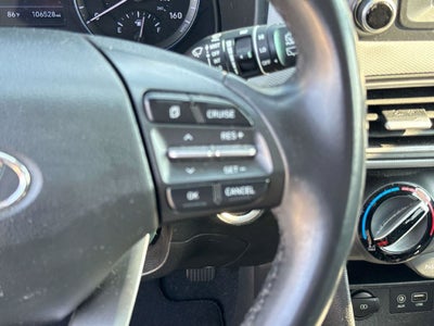 2020 Hyundai KONA SEL