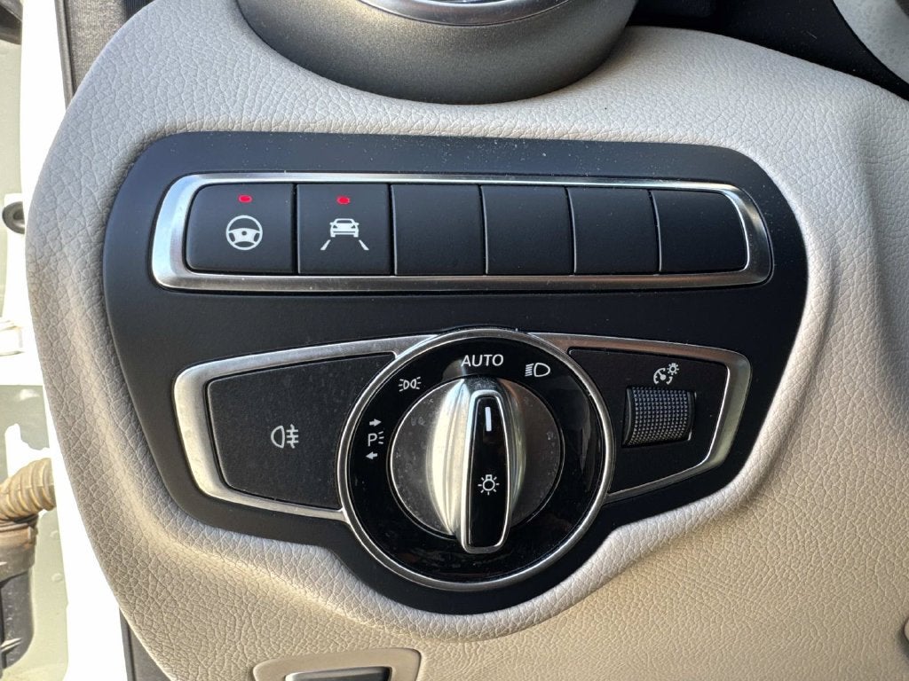2017 Mercedes-Benz GLC GLC 300