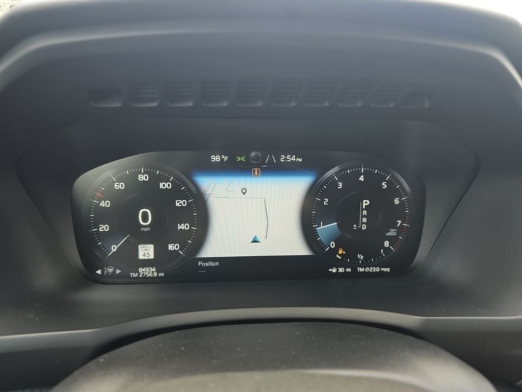 2020 Volvo XC90 T6 Momentum