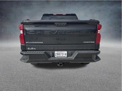 2025 Chevrolet Silverado 1500 Custom
