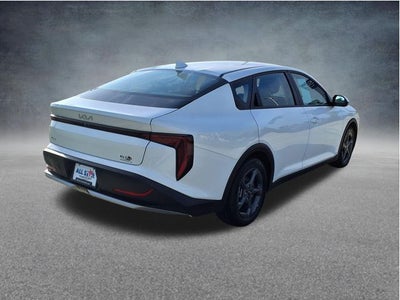2025 Kia K4 LXS