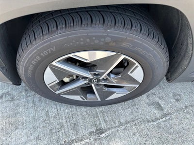 2025 Hyundai TUCSON SEL