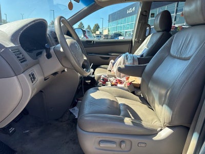 2010 Toyota Sienna LE