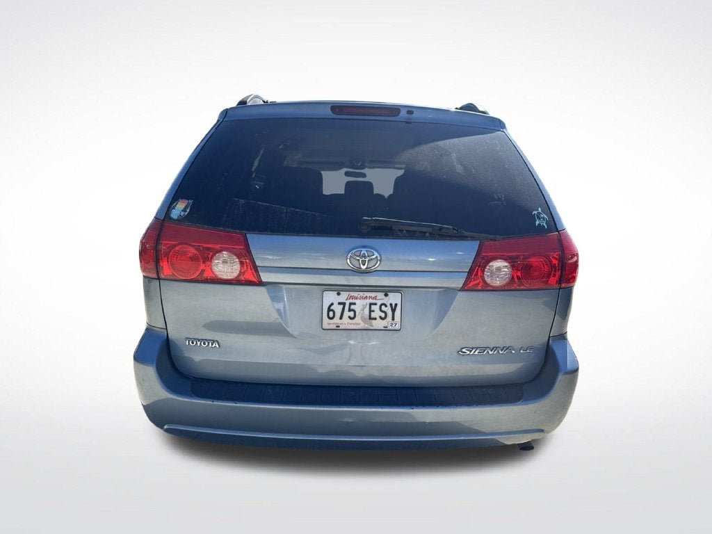 2010 Toyota Sienna LE