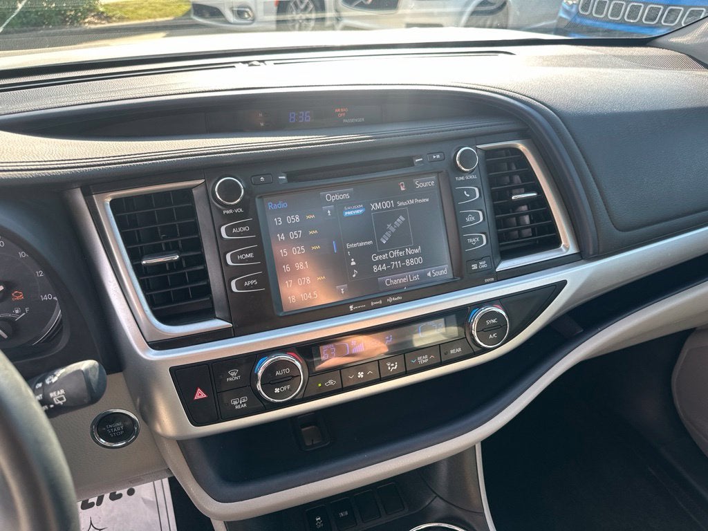 2016 Toyota Highlander XLE V6