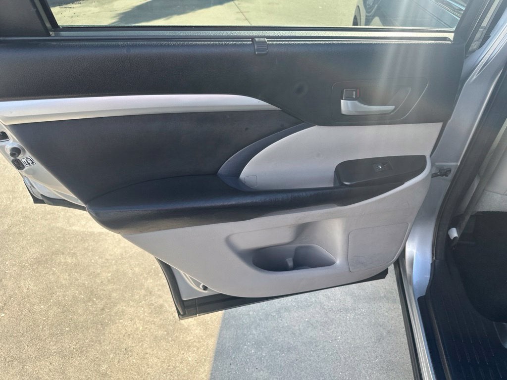 2016 Toyota Highlander XLE V6