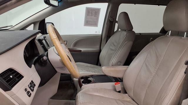 2011 Toyota Sienna Base