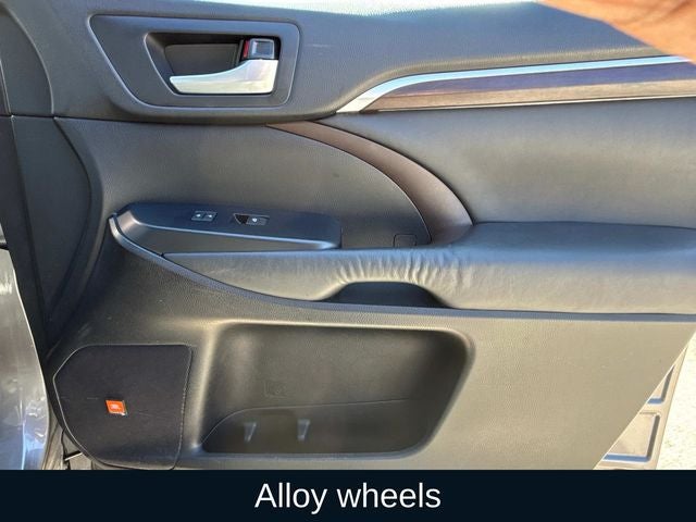 2015 Toyota Highlander Limited