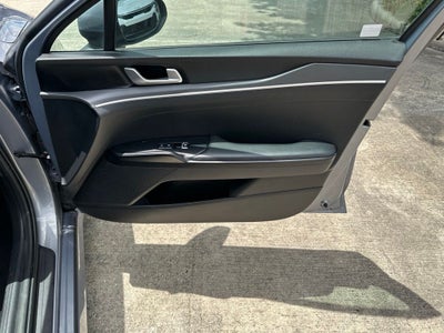2022 Kia K5 LXS