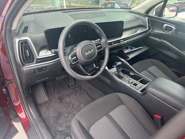 2025 Kia Sorento LX
