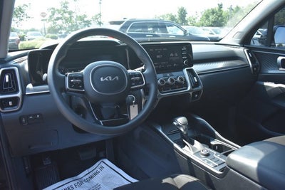 2023 Kia Sorento LX
