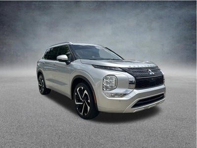 2024 Mitsubishi Outlander SEL