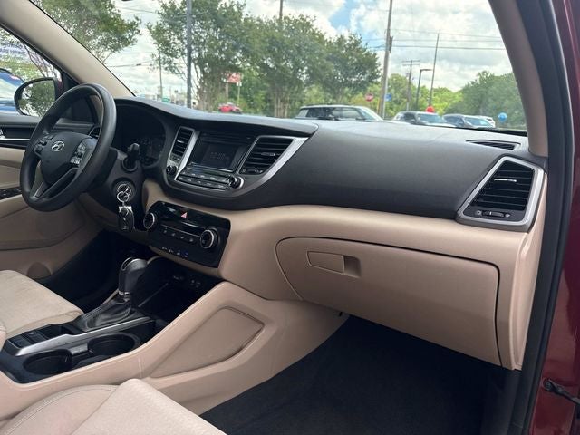 2017 Hyundai TUCSON SE