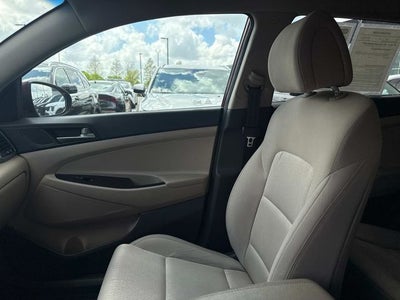 2017 Hyundai TUCSON SE