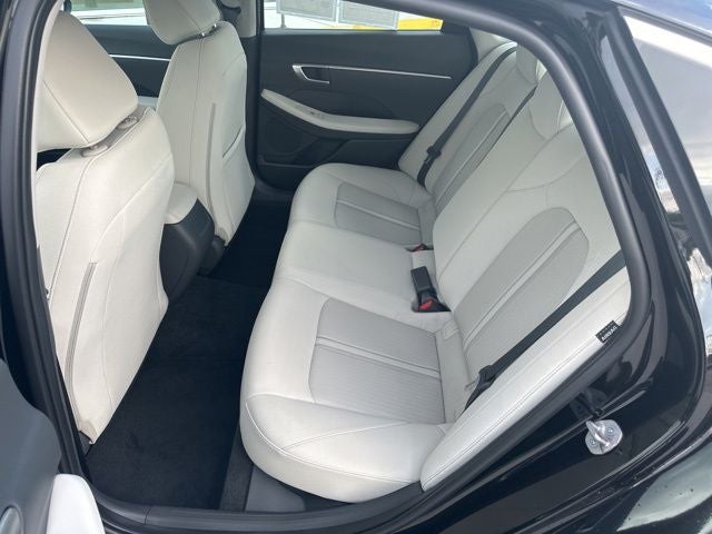 2025 Hyundai SONATA SE