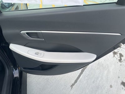 2025 Hyundai SONATA SE