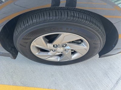 2025 Hyundai SONATA SE