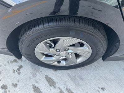 2025 Hyundai SONATA SE