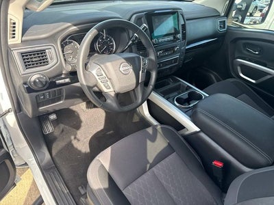 2024 Nissan Titan SV