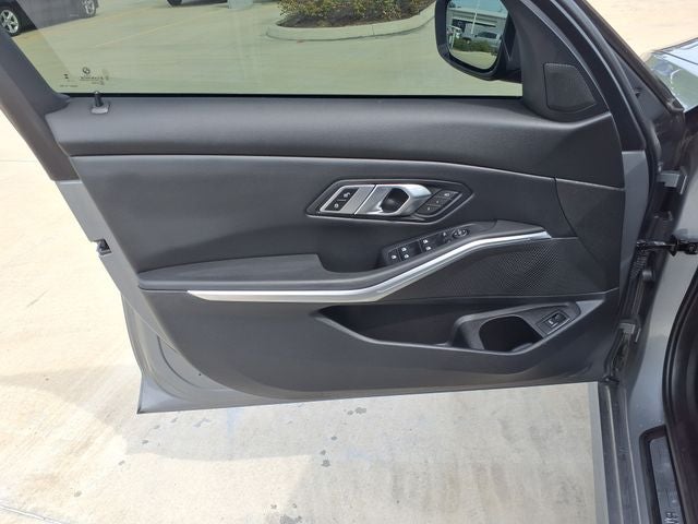 2023 BMW 3 Series 330i