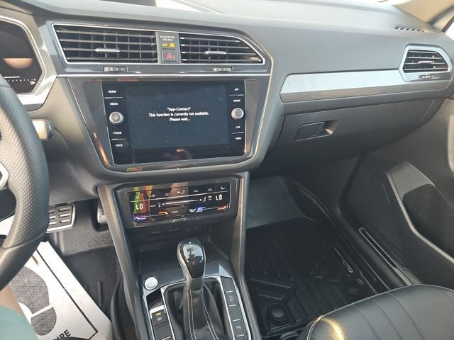 2022 Volkswagen Tiguan 2.0T SE R-Line Black