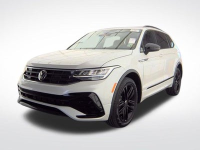 2022 Volkswagen Tiguan 2.0T SE R-Line Black