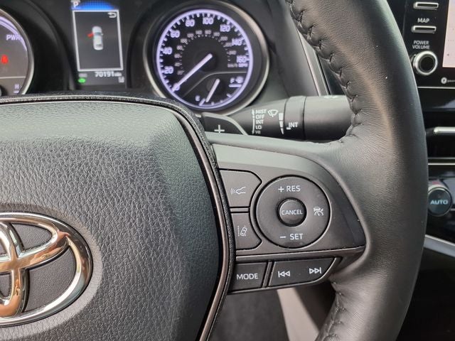 2021 Toyota Camry Hybrid SE