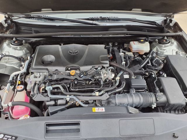 2021 Toyota Camry Hybrid SE