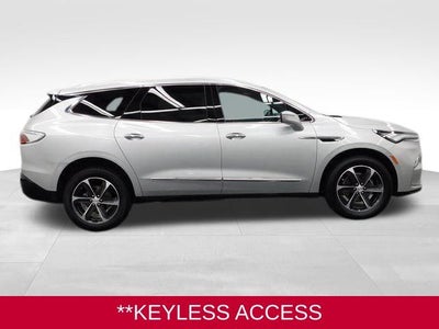 2022 Buick Enclave Essence