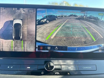 2025 Nissan Rogue SL