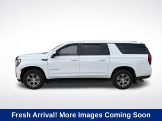 2023 GMC Yukon XL SLE