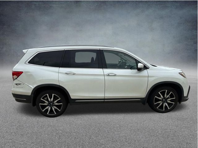 2022 Honda Pilot Touring 7-Passenger