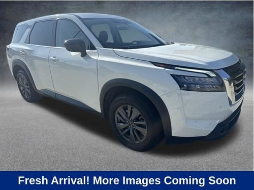 2023 Nissan Pathfinder S