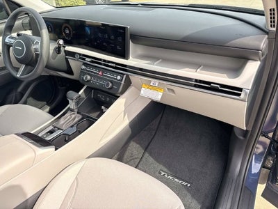 2026 Hyundai TUCSON SE