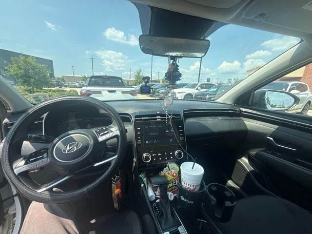 2023 Hyundai TUCSON SE