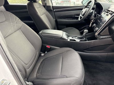 2023 Hyundai TUCSON SE