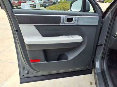 2025 Hyundai SANTA FE SE