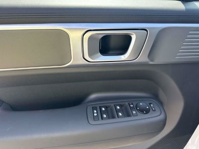 2027 Hyundai SANTA FE SE