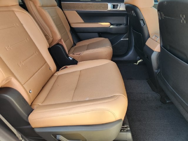 2027 Hyundai SANTA FE Limited 6P