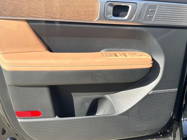 2027 Hyundai SANTA FE Limited 6P