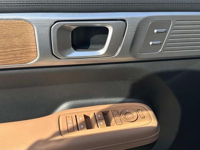 2027 Hyundai SANTA FE Limited 6P