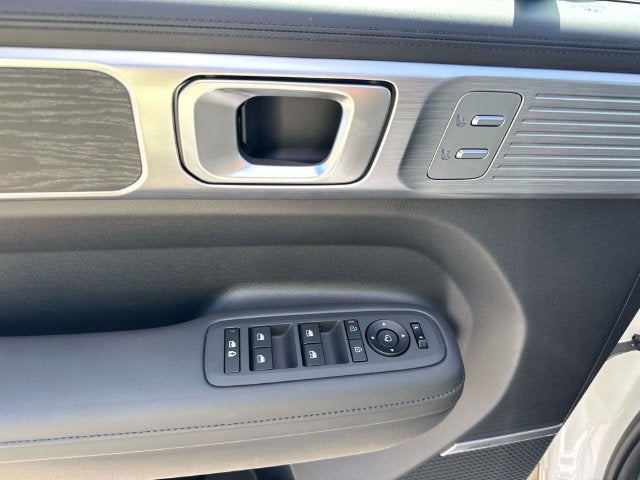 2027 Hyundai SANTA FE Limited 6P
