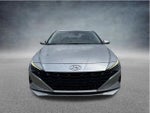 2022 Hyundai ELANTRA SE