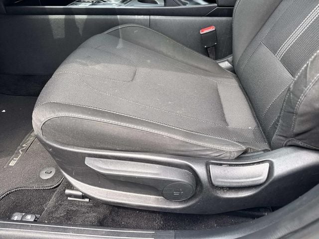 2022 Hyundai ELANTRA SE