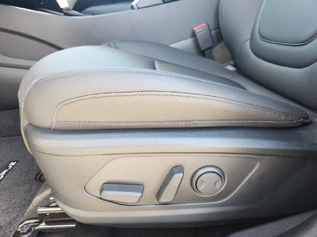 2027 Hyundai SANTA CRUZ SEL Activity